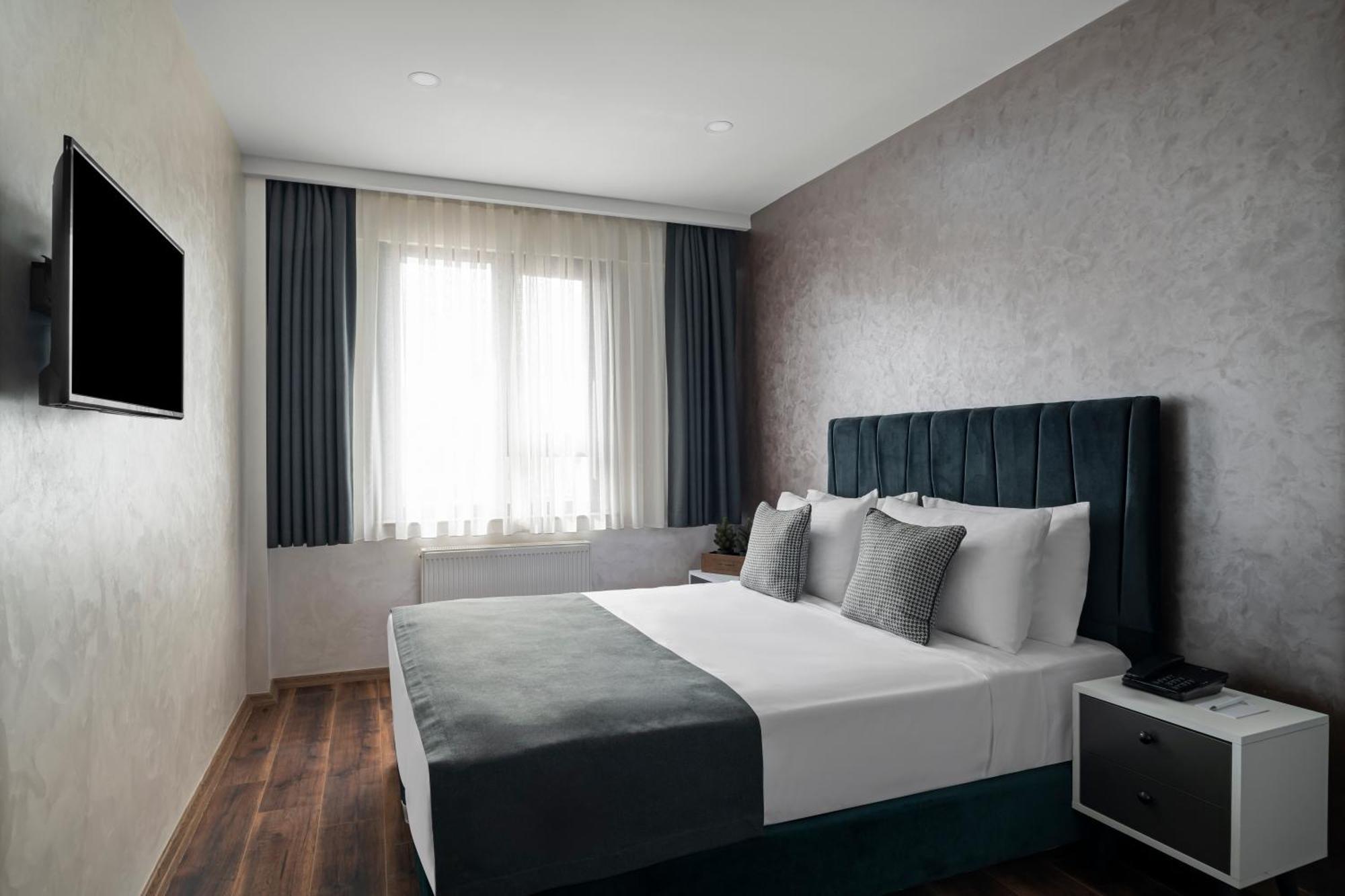 Istanbul Efes Hotel Room photo